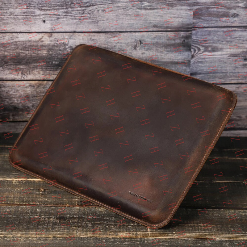 حافظة لابتوب من الجلد الطبيعي  - مراجعة Laptop Sleeve وسعره