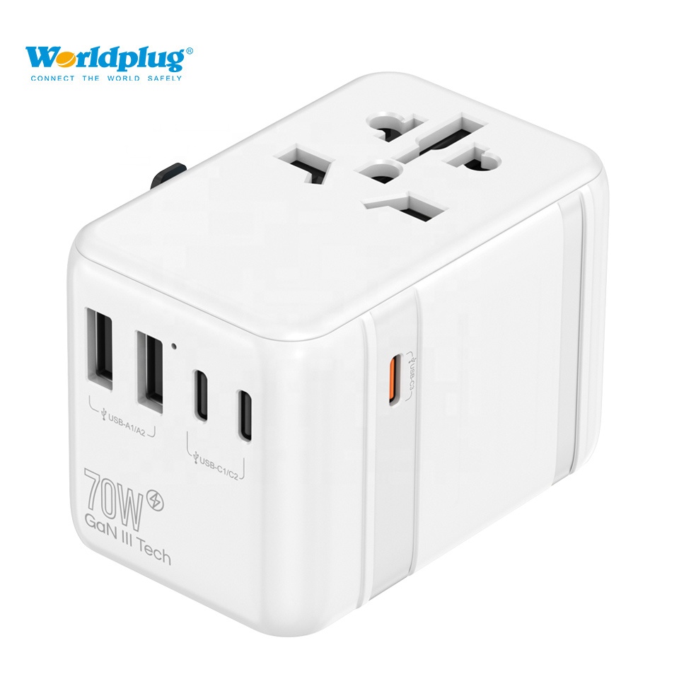 محول طاقة عالمي للسفر مع منافذ - مراجعة Laptop Charger وسعره
